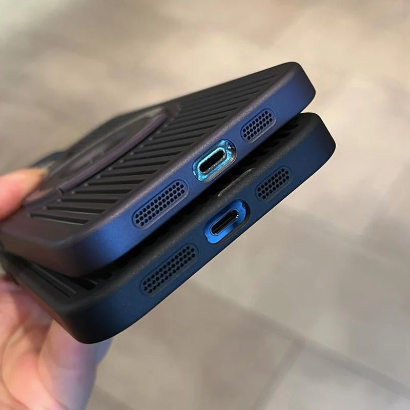 Airflow Magsafe Case with Stand - iPhone - Image 9