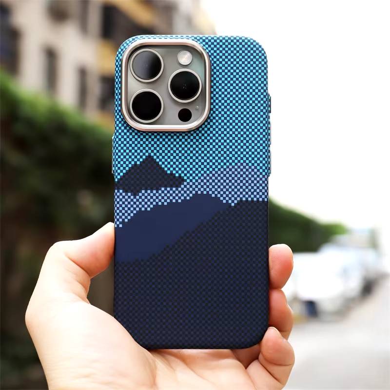 Alpine Luminate Kevlar Textured Case - iPhone - Image 3