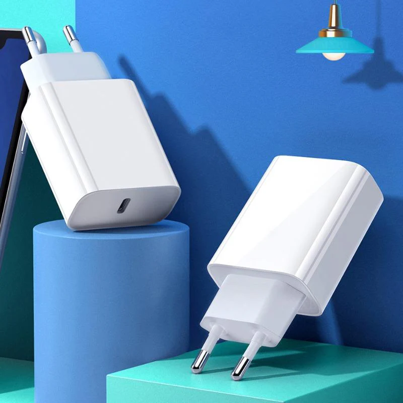 iPhone USB-C 20W Power Adapter - Image 8