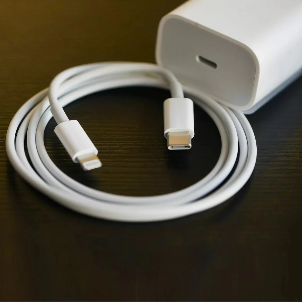iPhone USB Type-C Power Adapter with Lightning Cable - Image 3