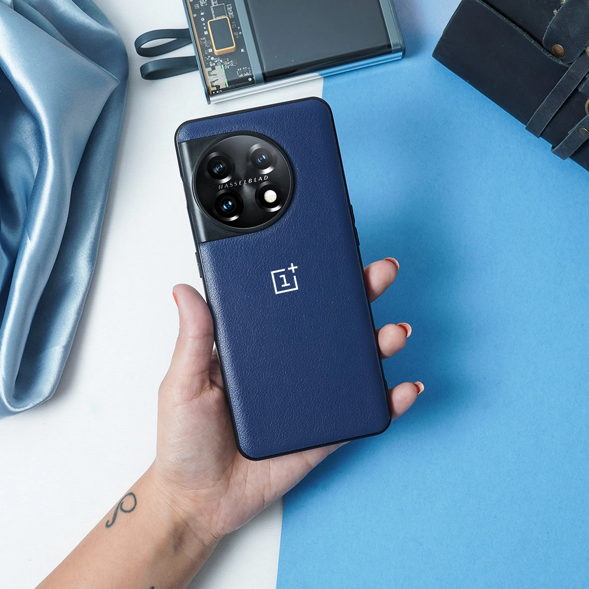 Classic Leather Texture Logo Case - OnePlus - Image 3