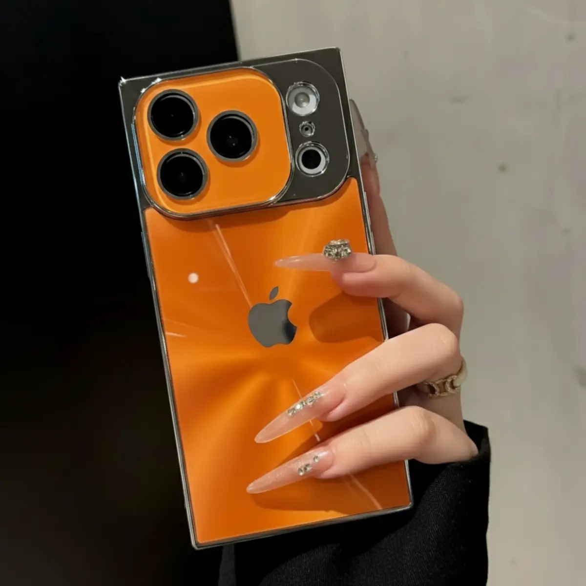 Crimson Beam Reflective Armor Case For iPhone - Image 3