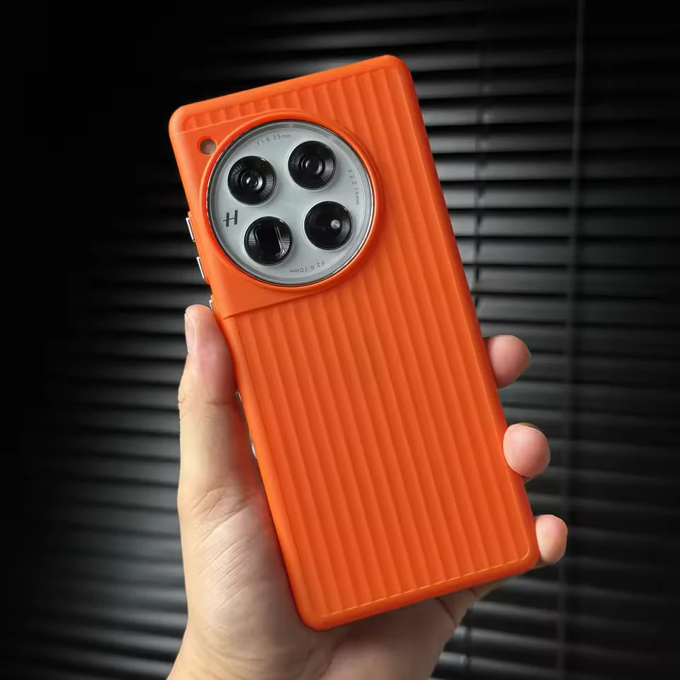 Edge Line Stripe Case - Image 4