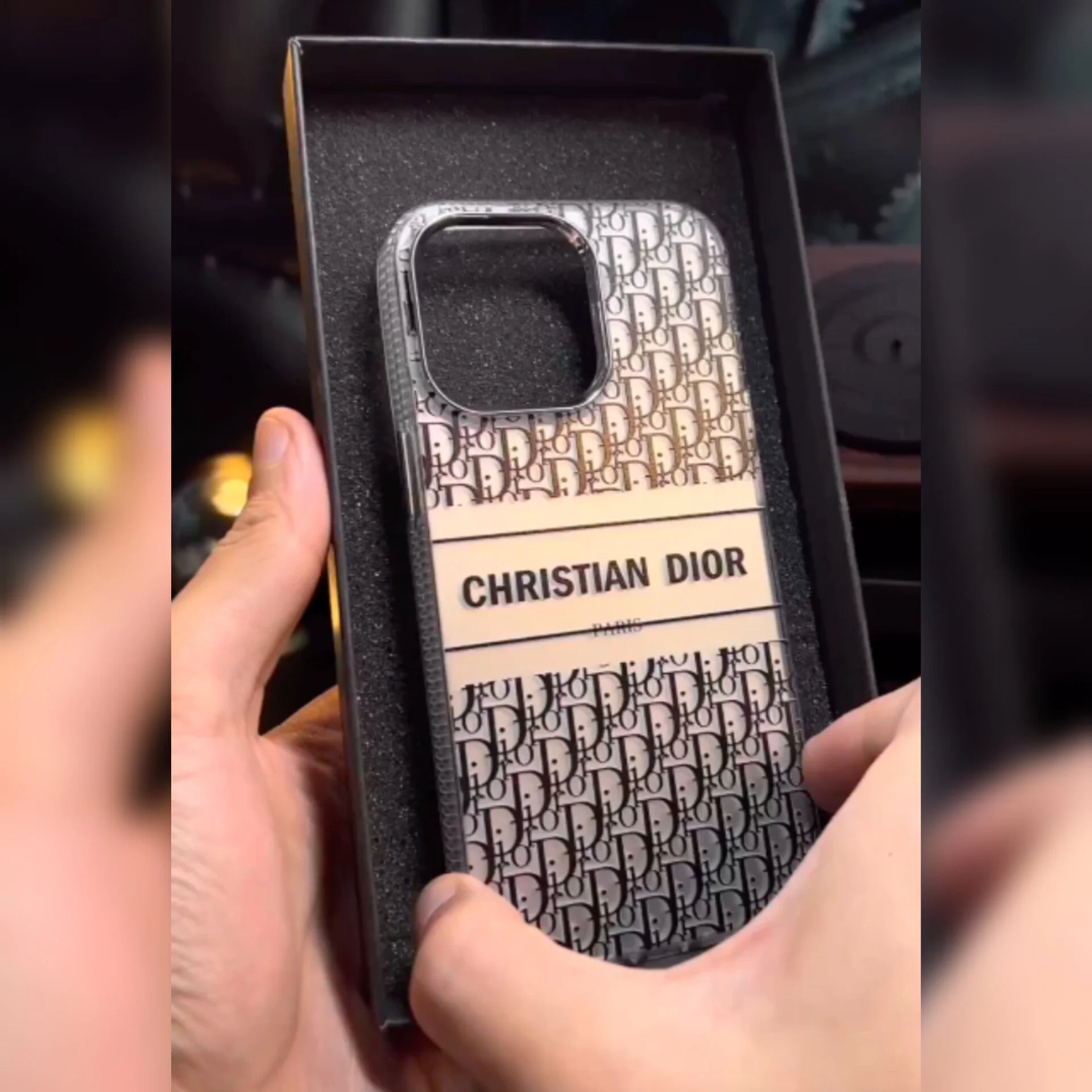 Elegance Classic Dior Pattern Case - iPhone - Image 6