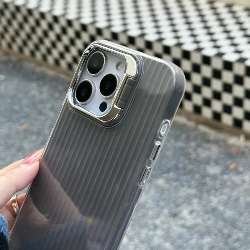 Elegant Groove Pattern Lens Bracket Case - iPhone - Image 3