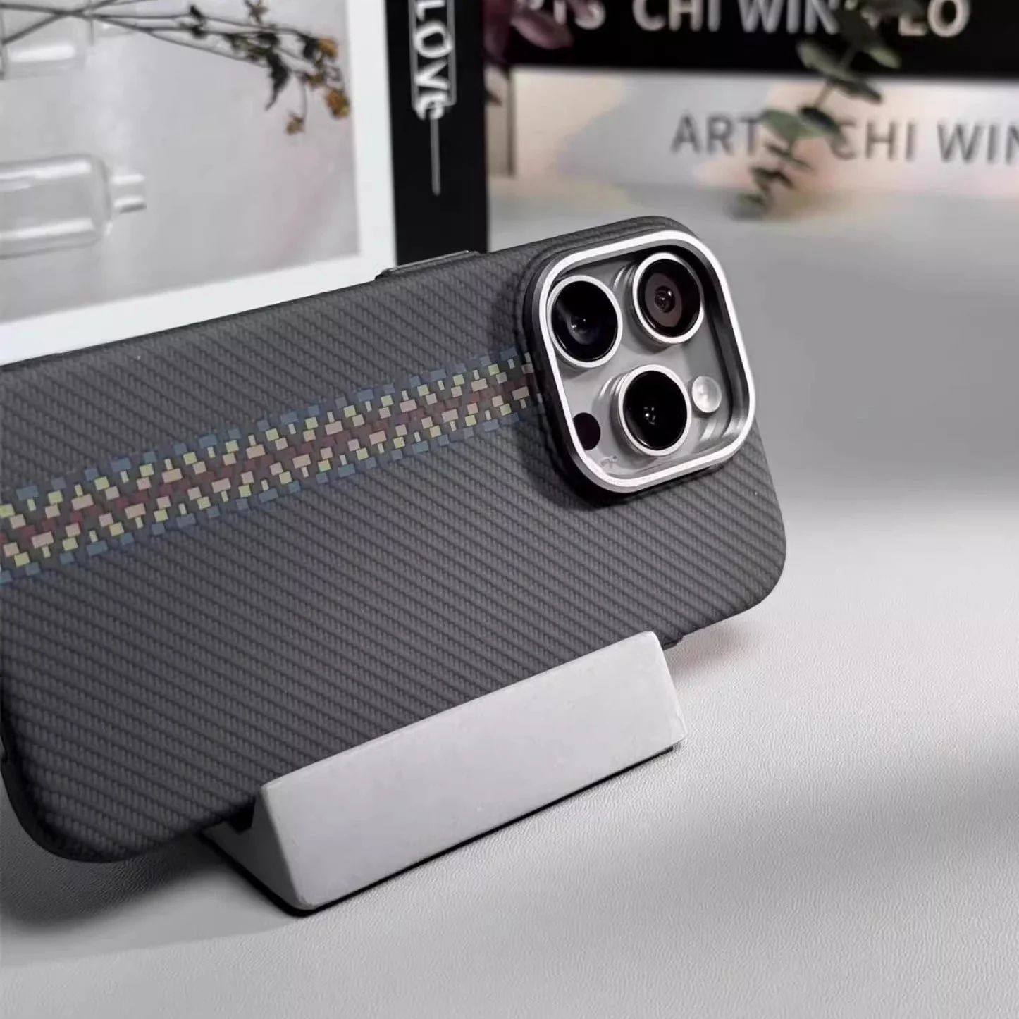 Embossed Carbon Fiber Magnetic Case - iPhone - Image 8