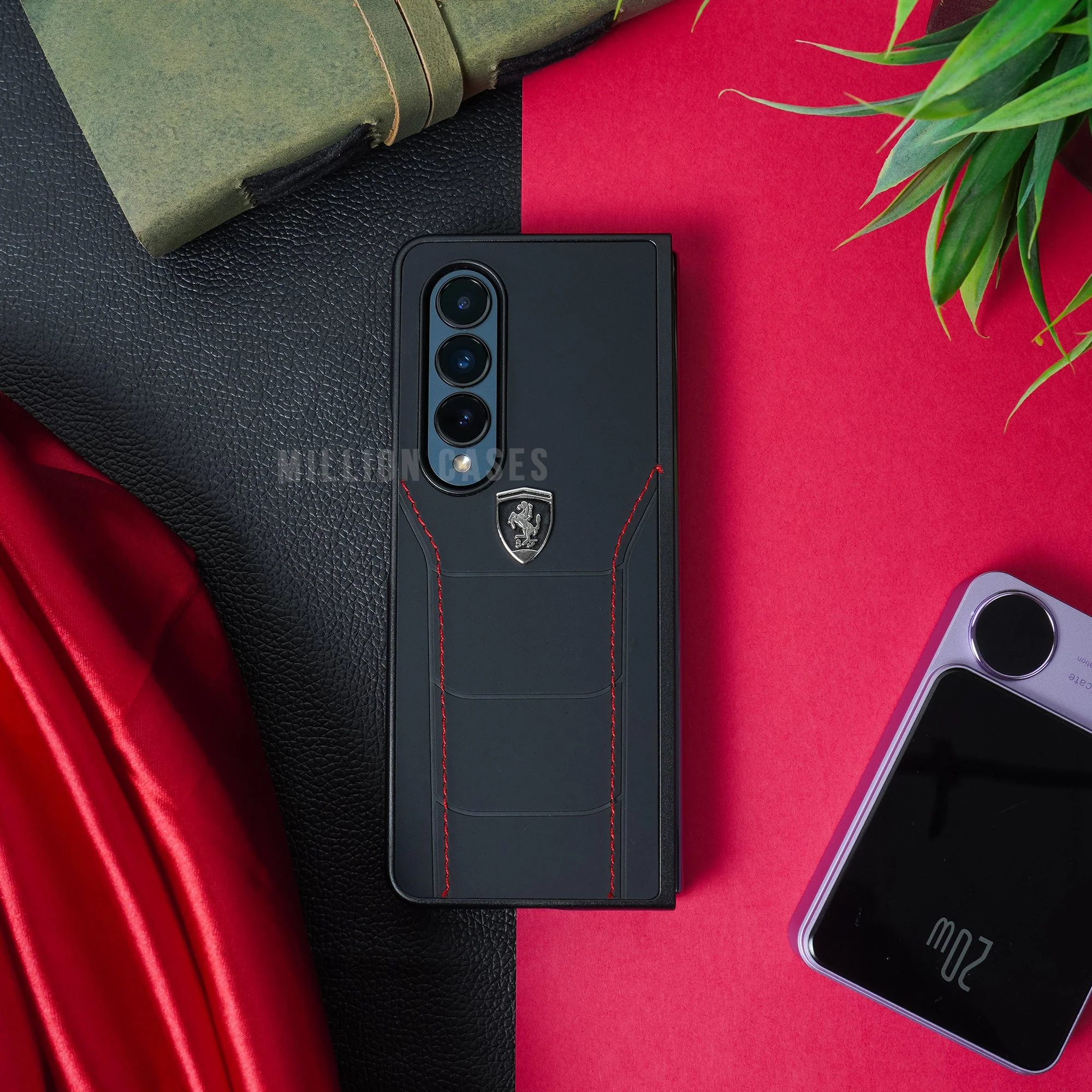Galaxy Z Fold4 Limited Edition Motorsport Case - Image 5