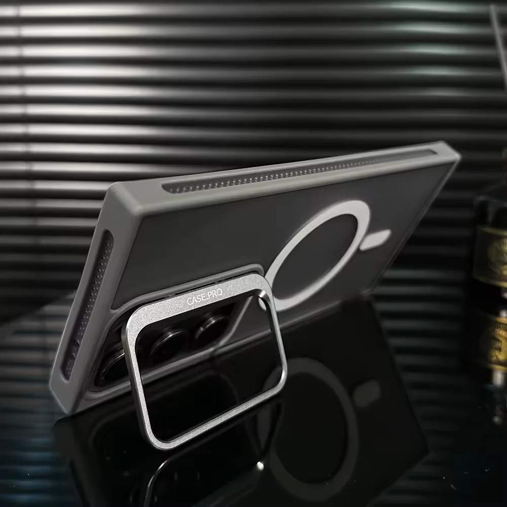 Foldable Camera Kickstand Magsafe Case - Samsung - Image 5