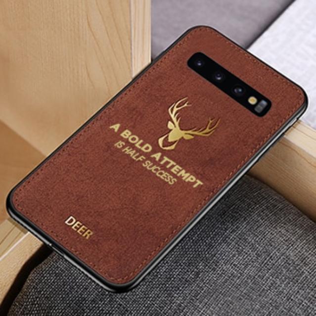 Galaxy S10 Plus Luxury Gold Textured Deer Pattern Soft Case - Image 4