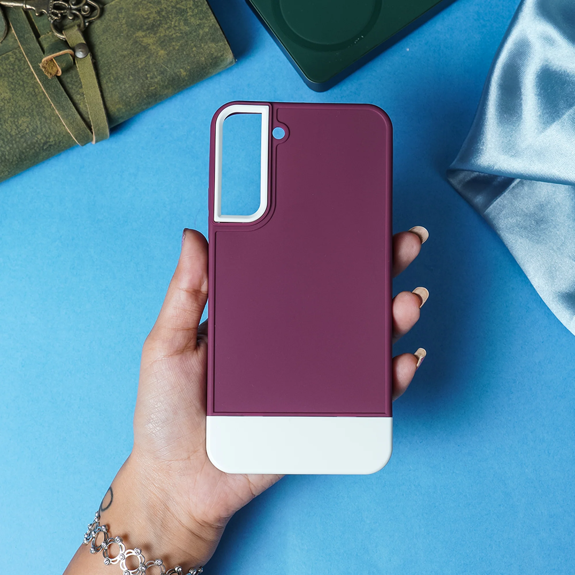 Galaxy S20 FE Contrasting Hybrid Armor Bumper Case - Image 8