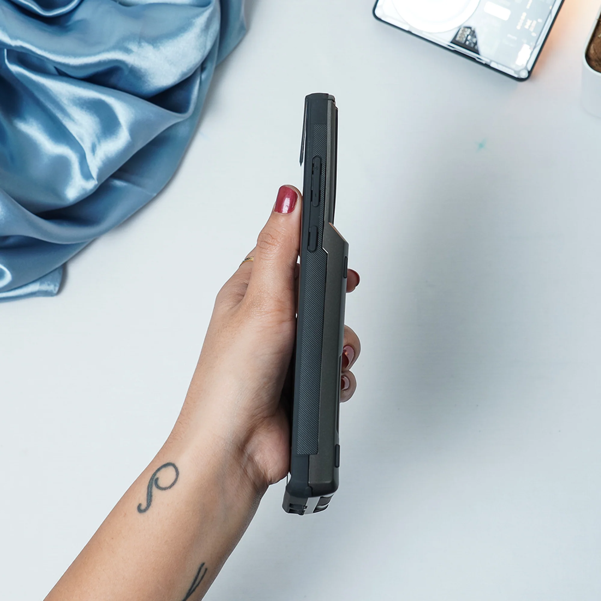Galaxy S22 Hidden Card Holder Hybrid Case - Image 3