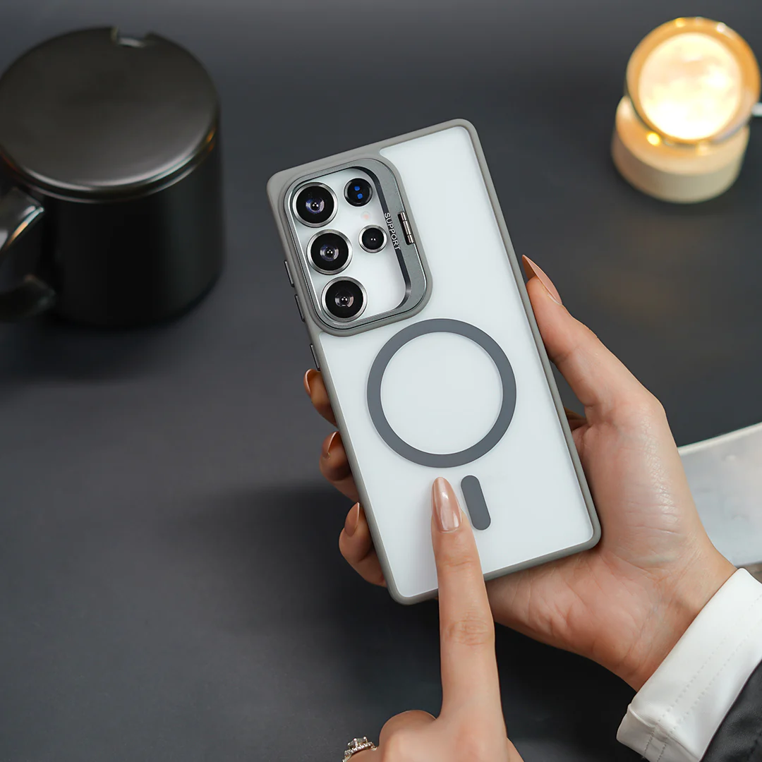 Galaxy S25 Series Foldable Camera Kickstand Magsafe Case - Image 3