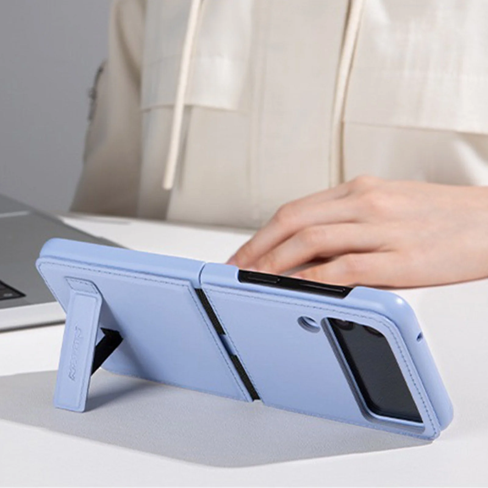 Galaxy Z Flip Series Luxury Leather Kickstand Case - Image 3