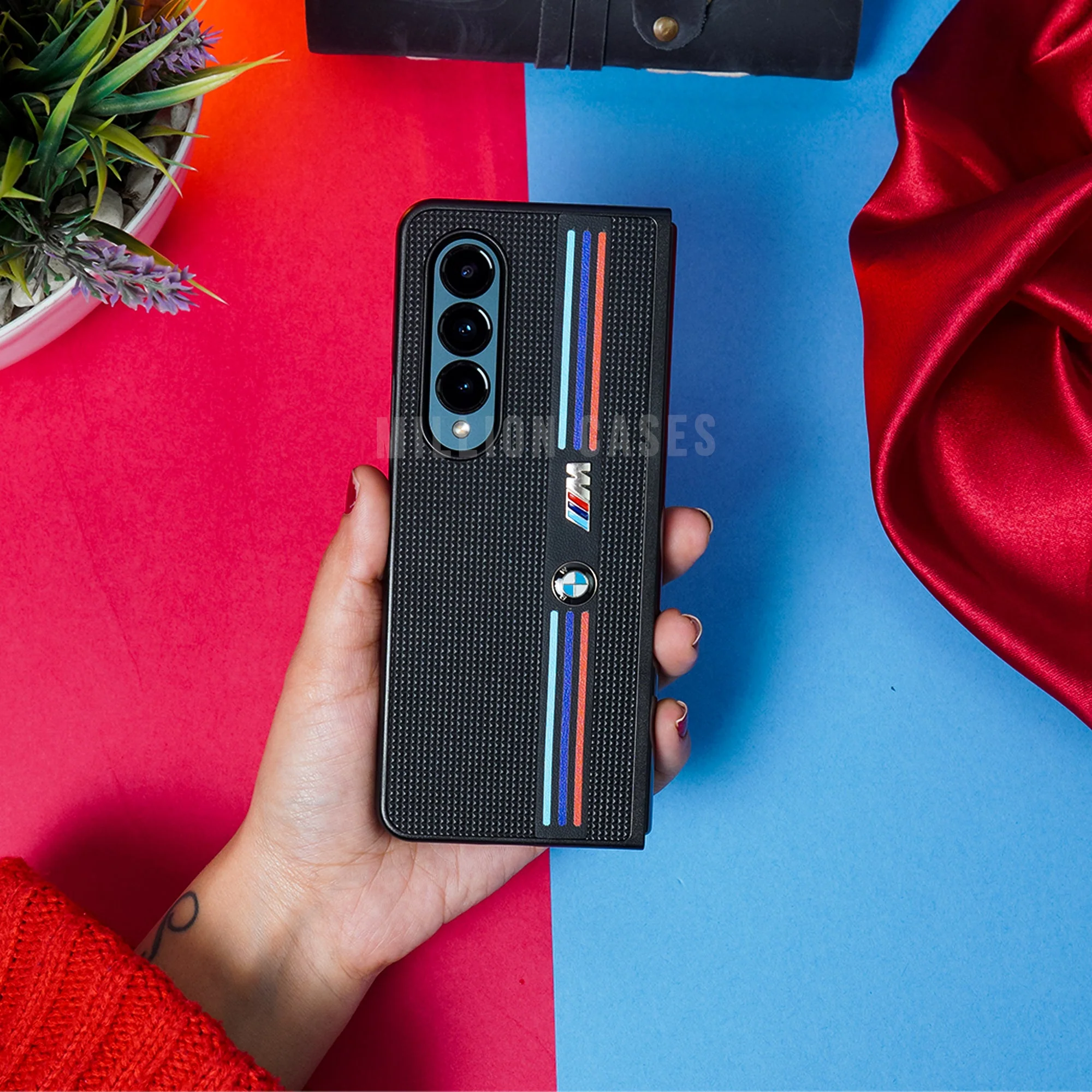 Galaxy Z Fold4 Motorsport Carbon Fiber Case - Image 10