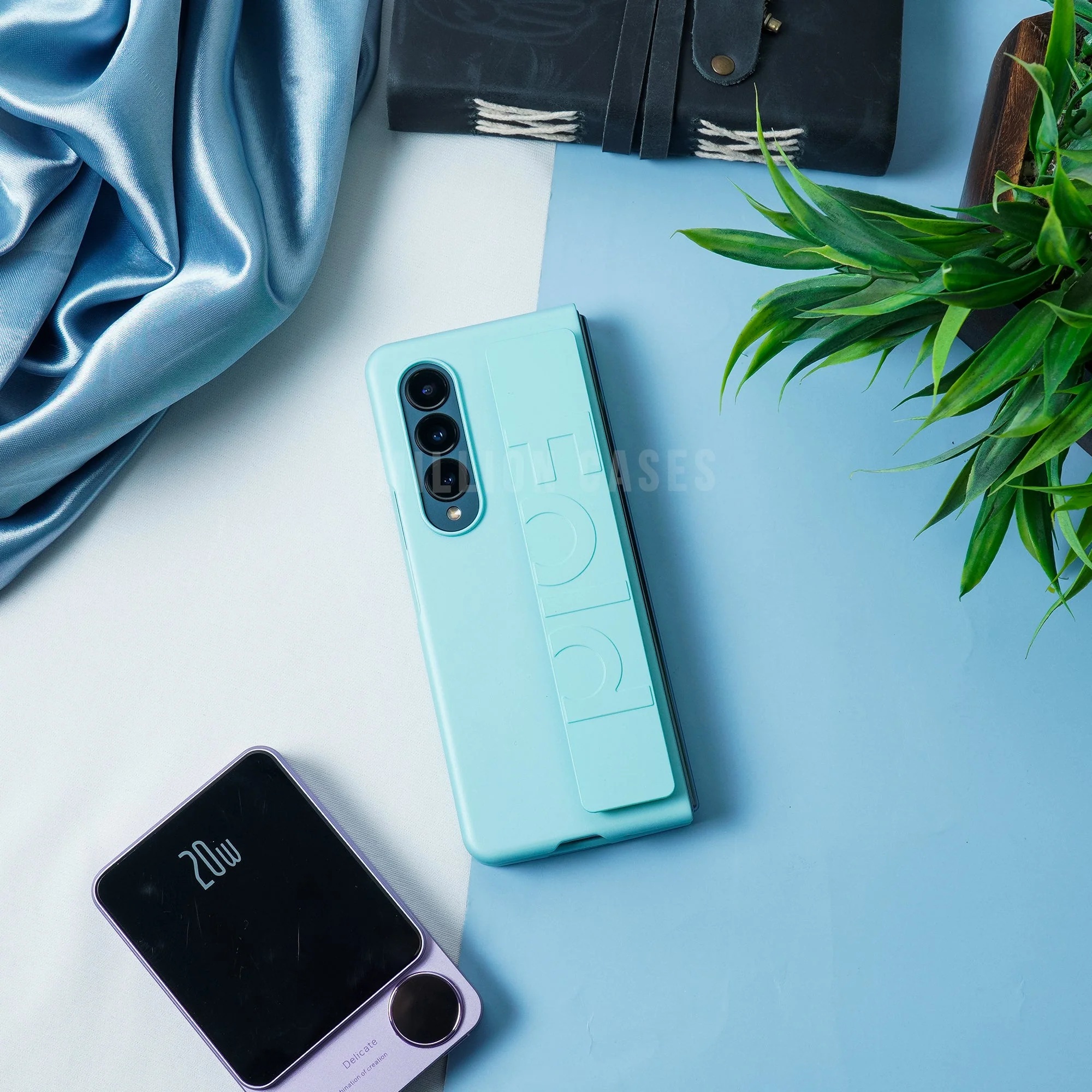 Galaxy Z Fold4 Wristband Matte Finish Case - Image 12