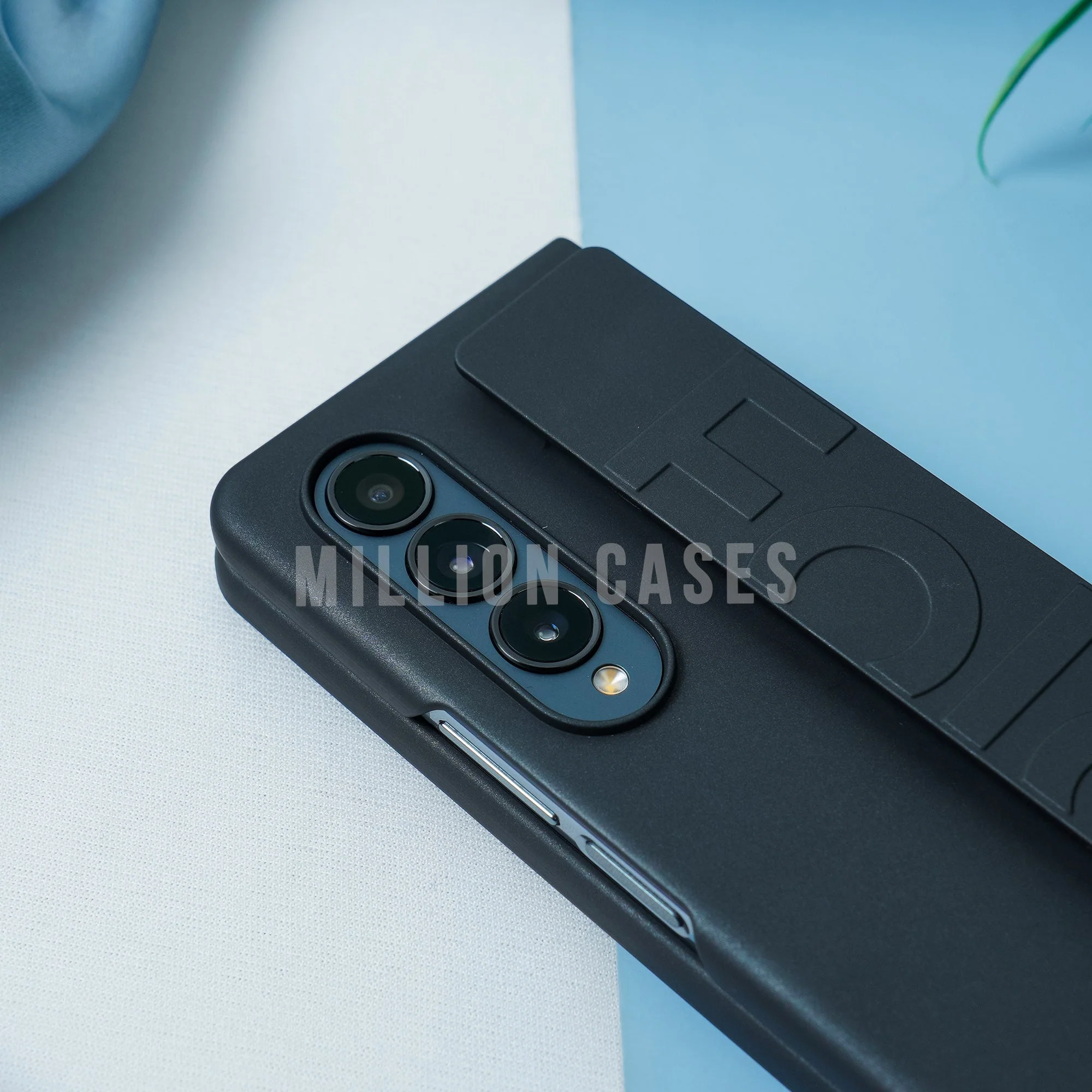 Galaxy Z Fold4 Wristband Matte Finish Case - Image 5