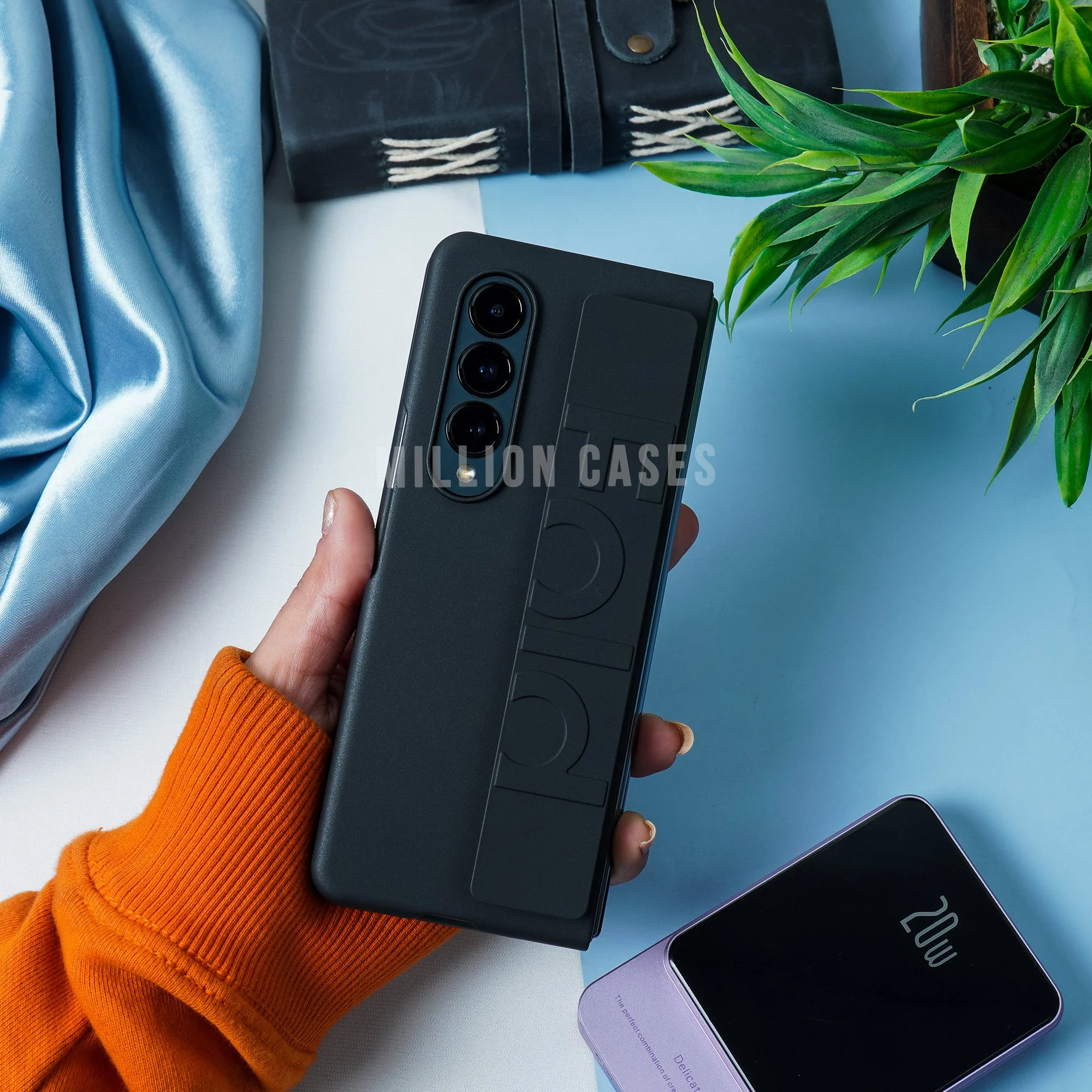 Galaxy Z Fold4 Wristband Matte Finish Case - Image 8