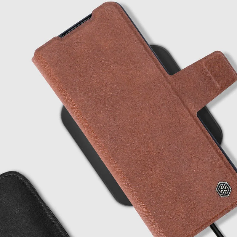 Galaxy Z Fold5 Genuine Leather Flip Case with Pen Slot - Image 7