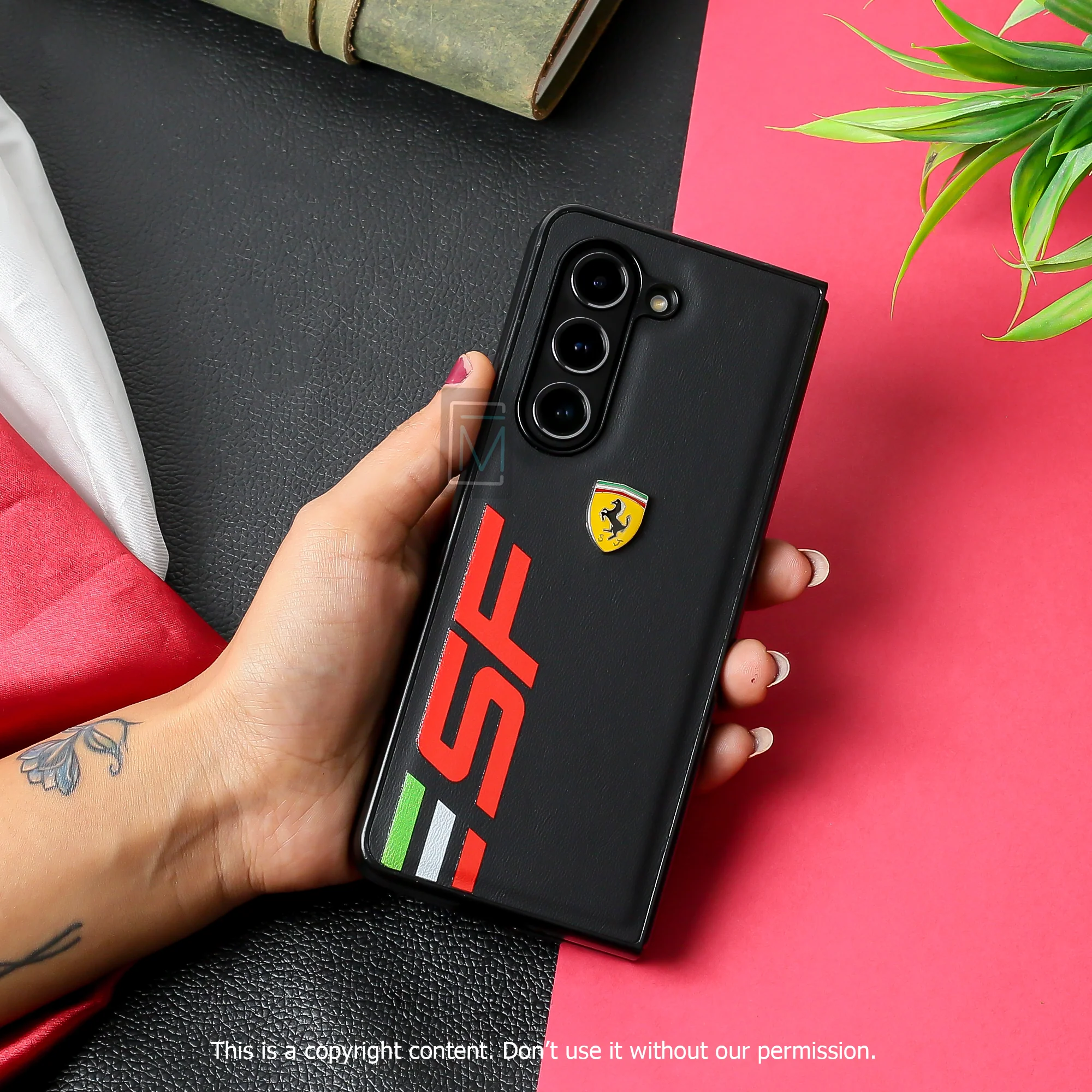 Galaxy Z Fold5 Speed Edition Ferrari Leather Case - Image 3