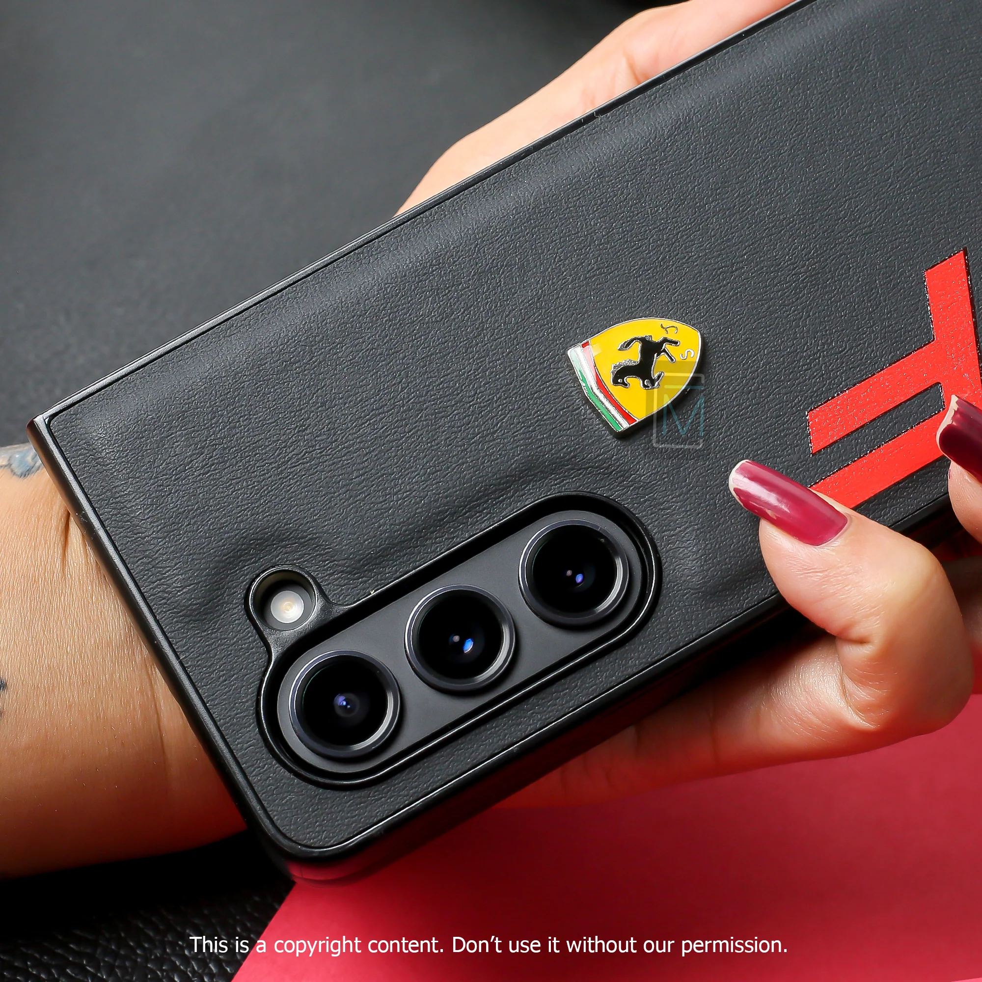 Galaxy Z Fold5 Speed Edition Ferrari Leather Case - Image 5
