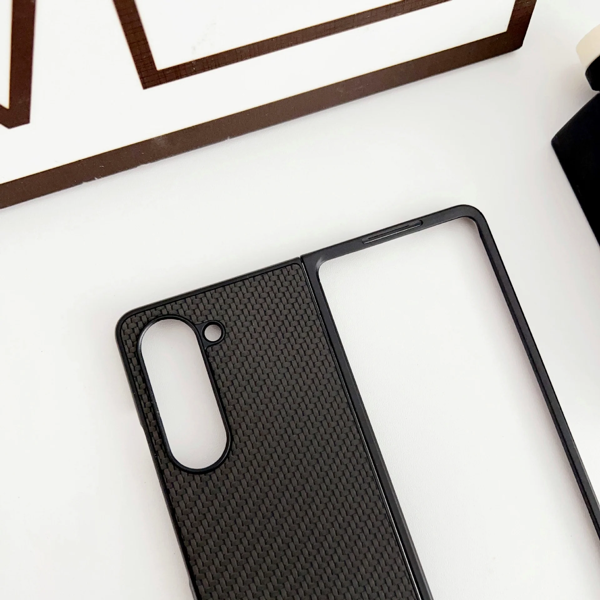 Galaxy Z Fold6 Premium Bamboo Mat Leather Case - Image 4
