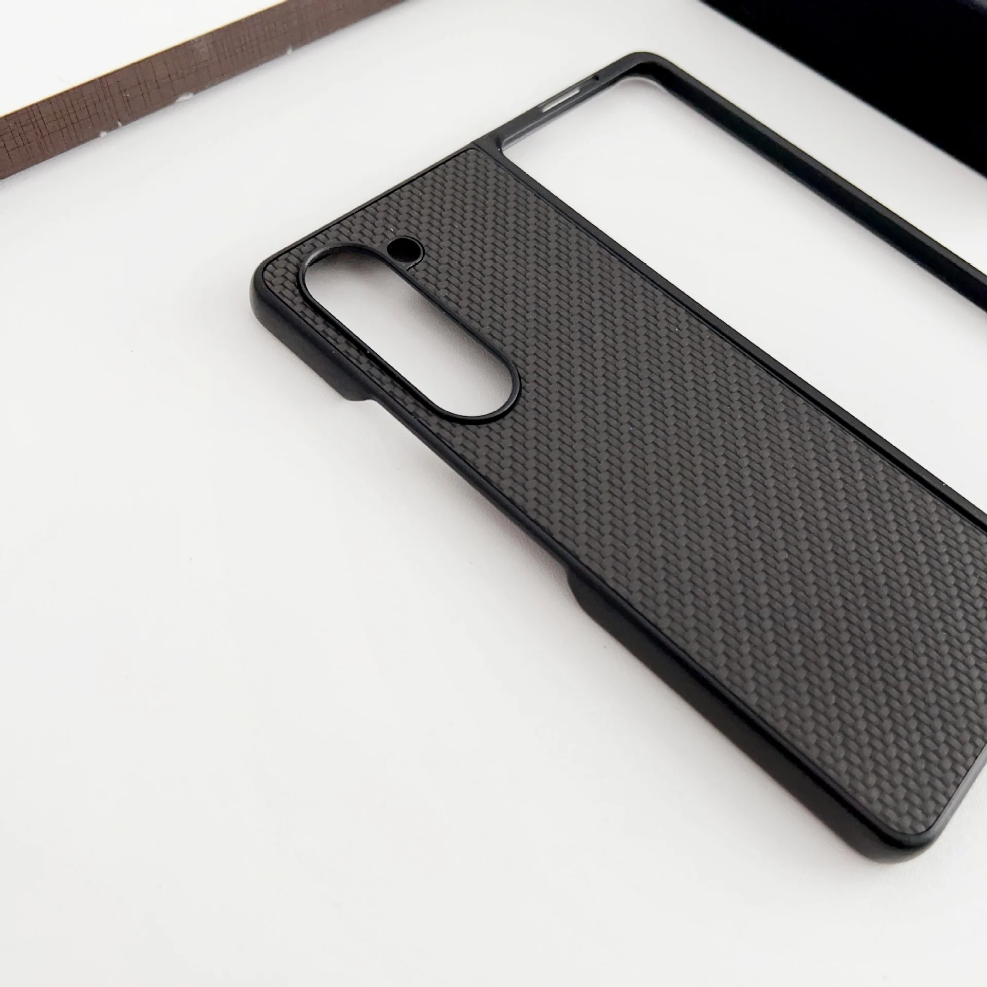 Galaxy Z Fold6 Premium Bamboo Mat Leather Case - Image 5