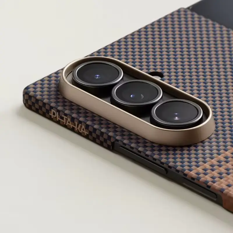 Galaxy Z Fold6 Sunset Glow Tactile Woven Case - Image 9
