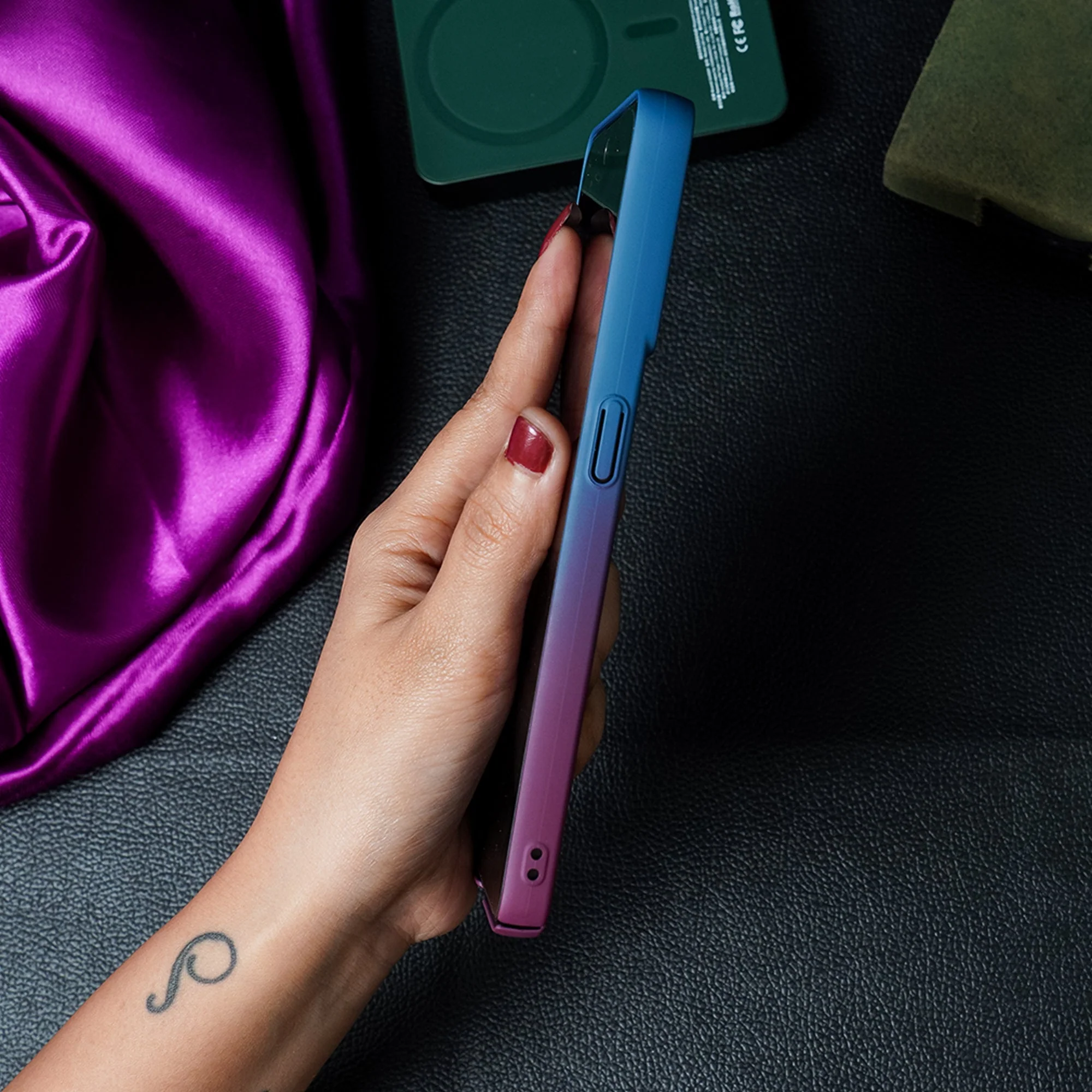Gradient Matte MagSafe Case - OnePlus - Image 19