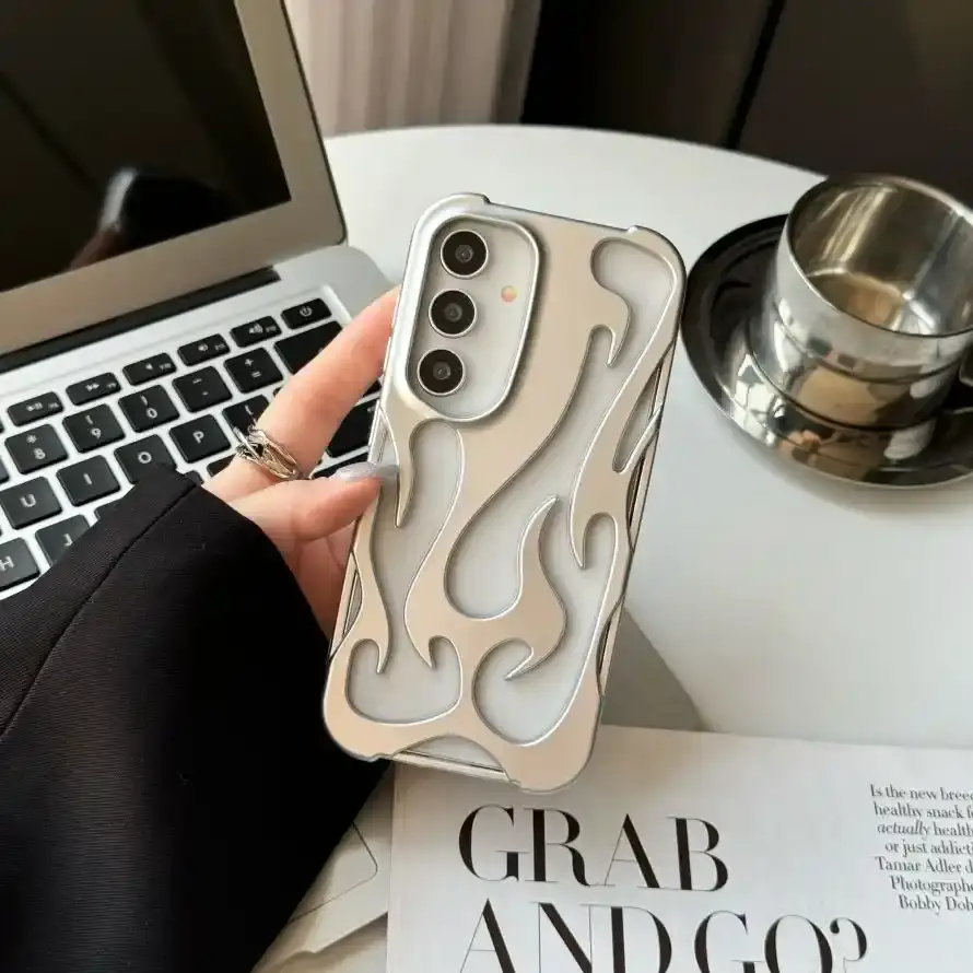 Hollow Flame Design Heat Dissipation Case - Samsung - Image 8