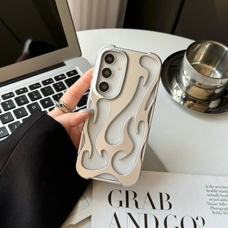Hollow Flame Design Heat Dissipation Case - Samsung - Image 9