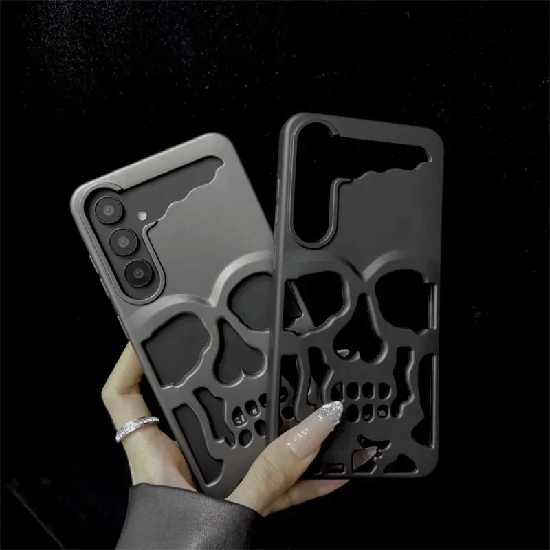 Hollow Skull Cutting Case - Samsung - Image 10
