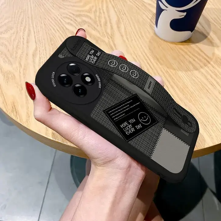 Inspirational Lucky Day Wrist Band Case - OnePlus - Image 4