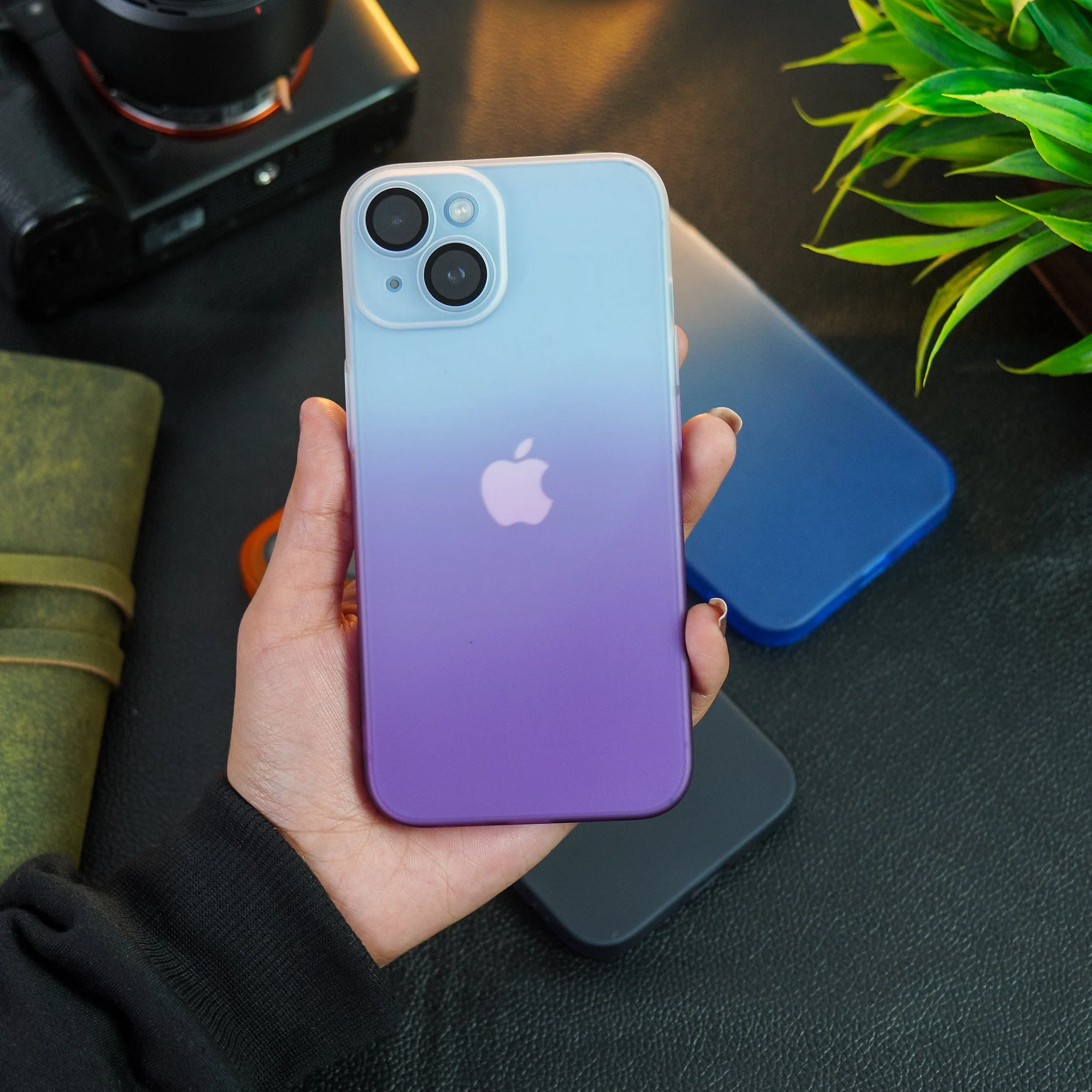 iPhone 14 Pro Frosted Matte Gradient Back Case - Image 4