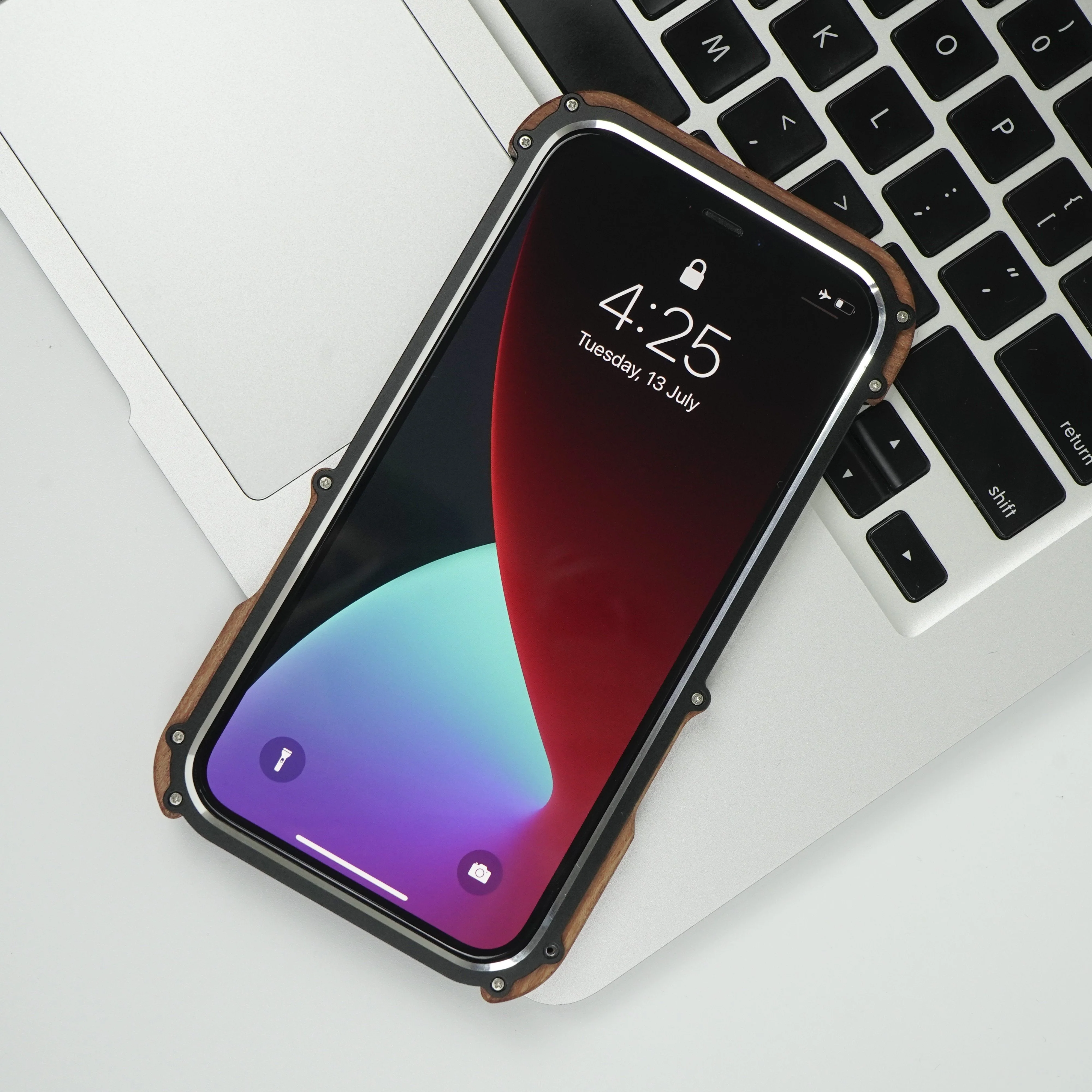 iPhone 14 Series R-Just Aluminium Natural Wood Anti Shock Bumper Case - Image 3