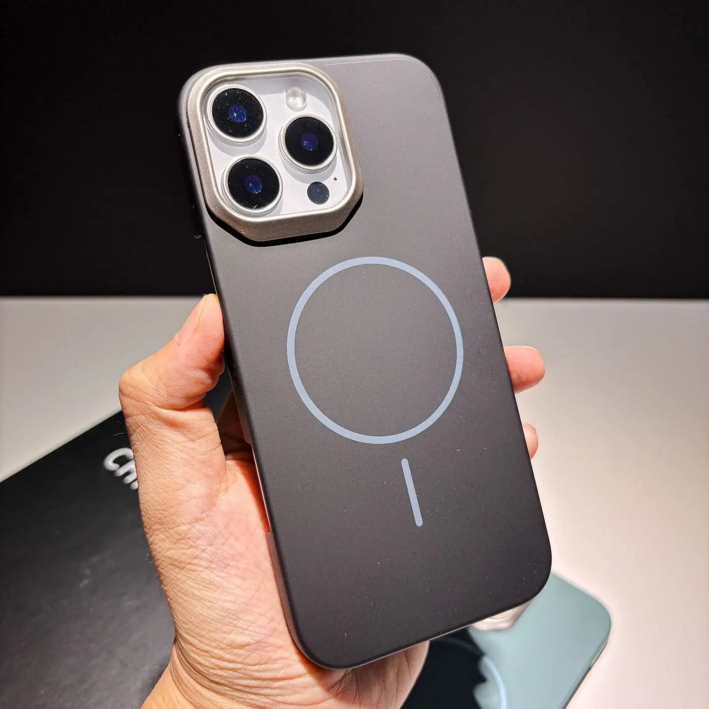 iPhone Series Shadow Grip Mag Vault Case - Image 6