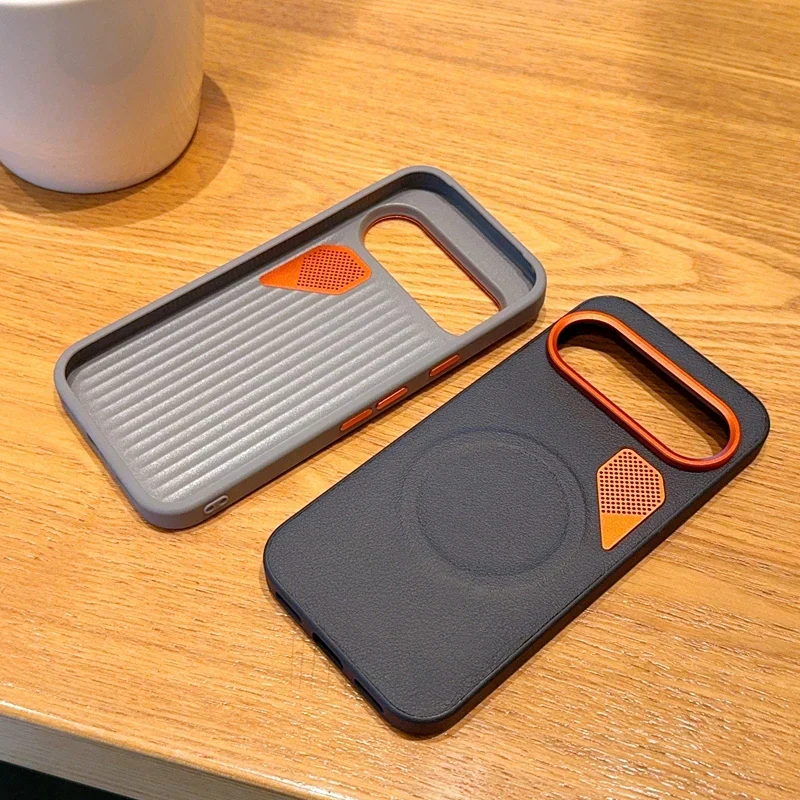Lattice Contrast Line MagSafe Case - Google - Image 9