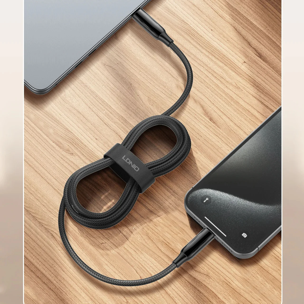 LDNIO 240W PD 3.1 USB C to USB C Ultra Fast Charging Cable - Image 6