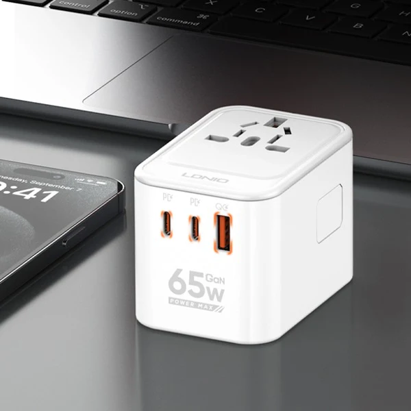 LDNIO Jet Setter 3 USB Ports 65W Travel Adapter - Image 3