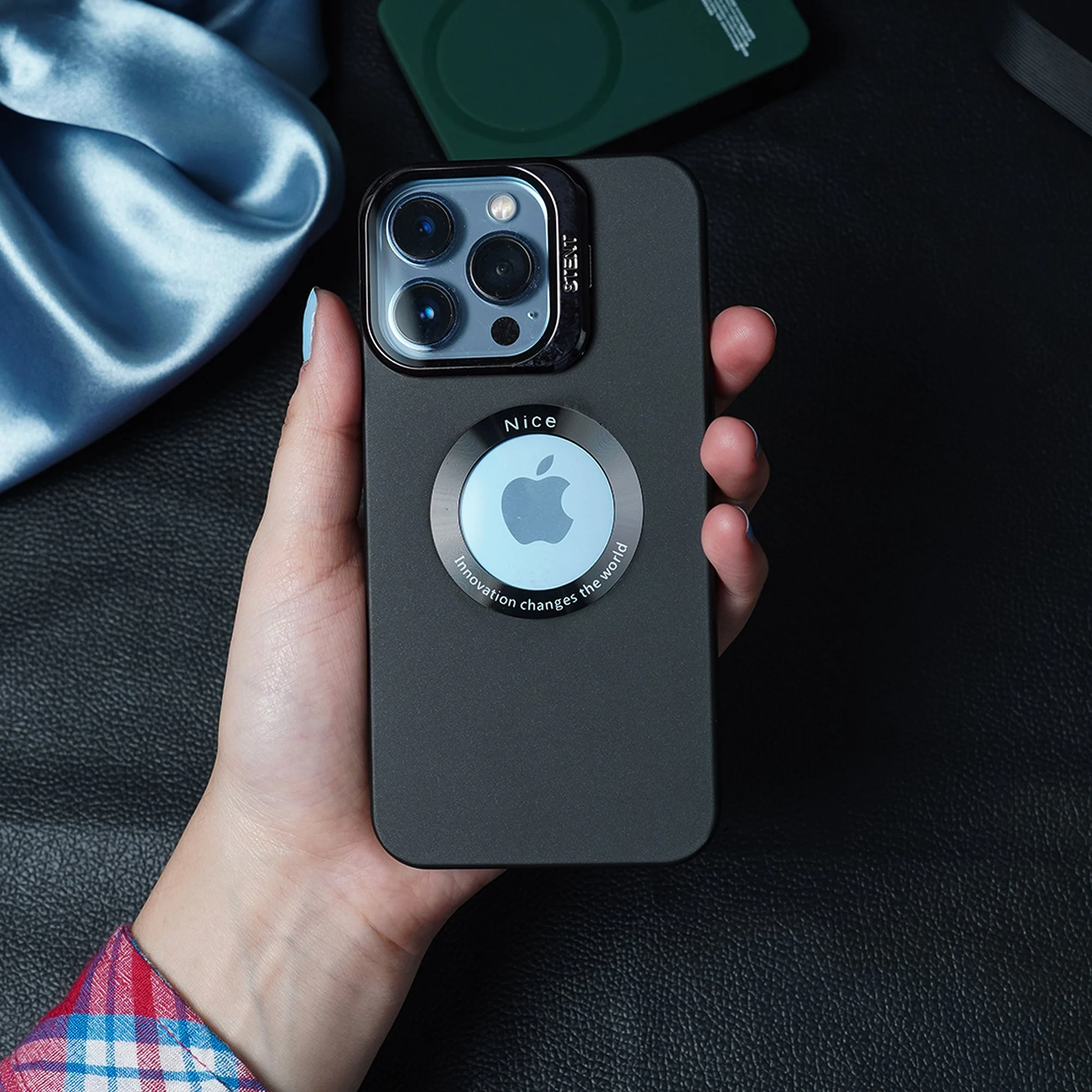 Luxury Camera Stand With Logo Cut Case - iPhone - Image 6