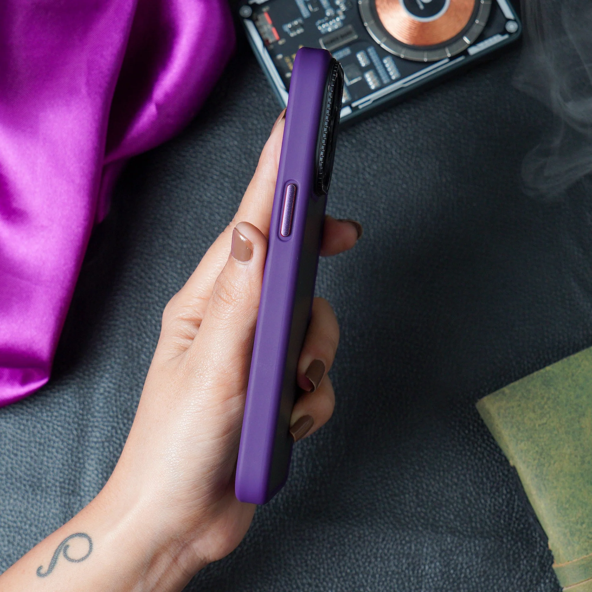 Luxury Matte Shockproof Armor Case -iPhone - Image 5