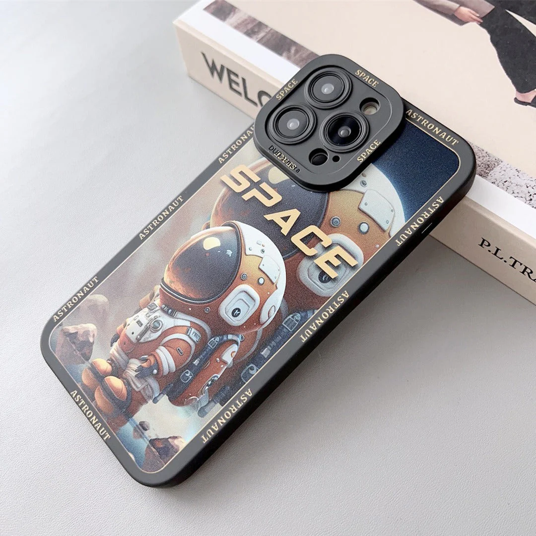 Luxury Space Astronaut Defender Case - iPhone - Image 2