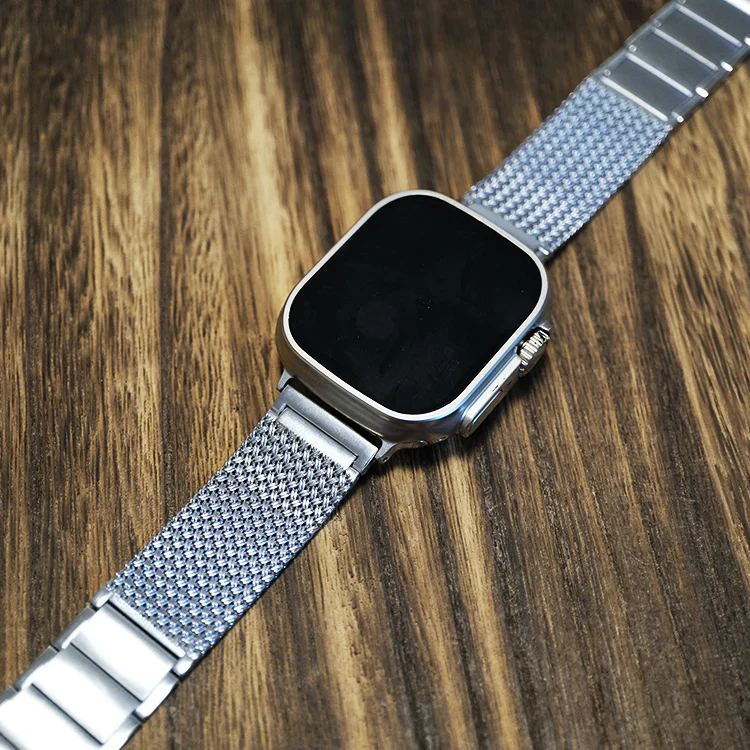 Luxury Steel Magnet Clasp Strap for Apple Watch - Image 7