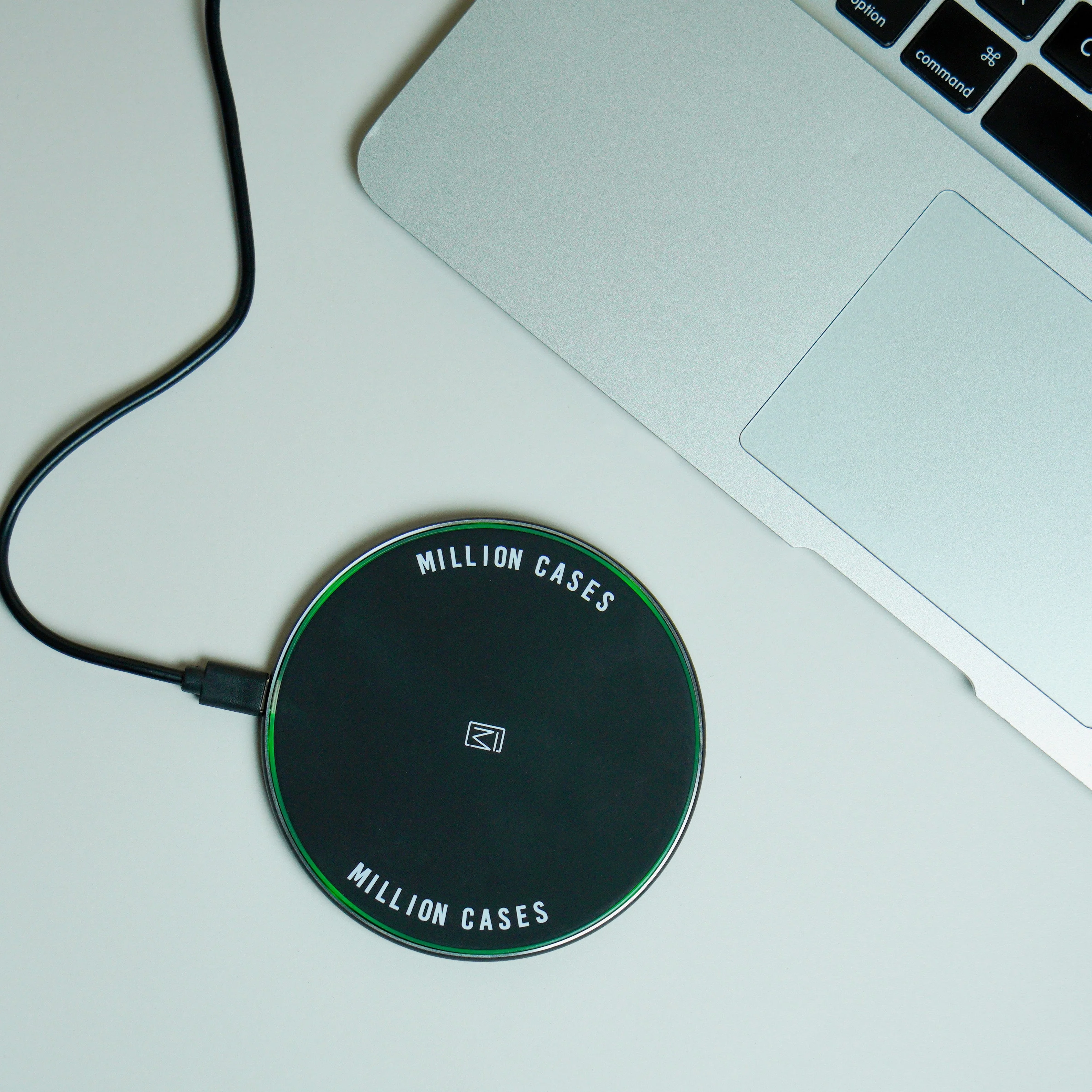 MC ® 15W Wireless Fast Charger - Image 3