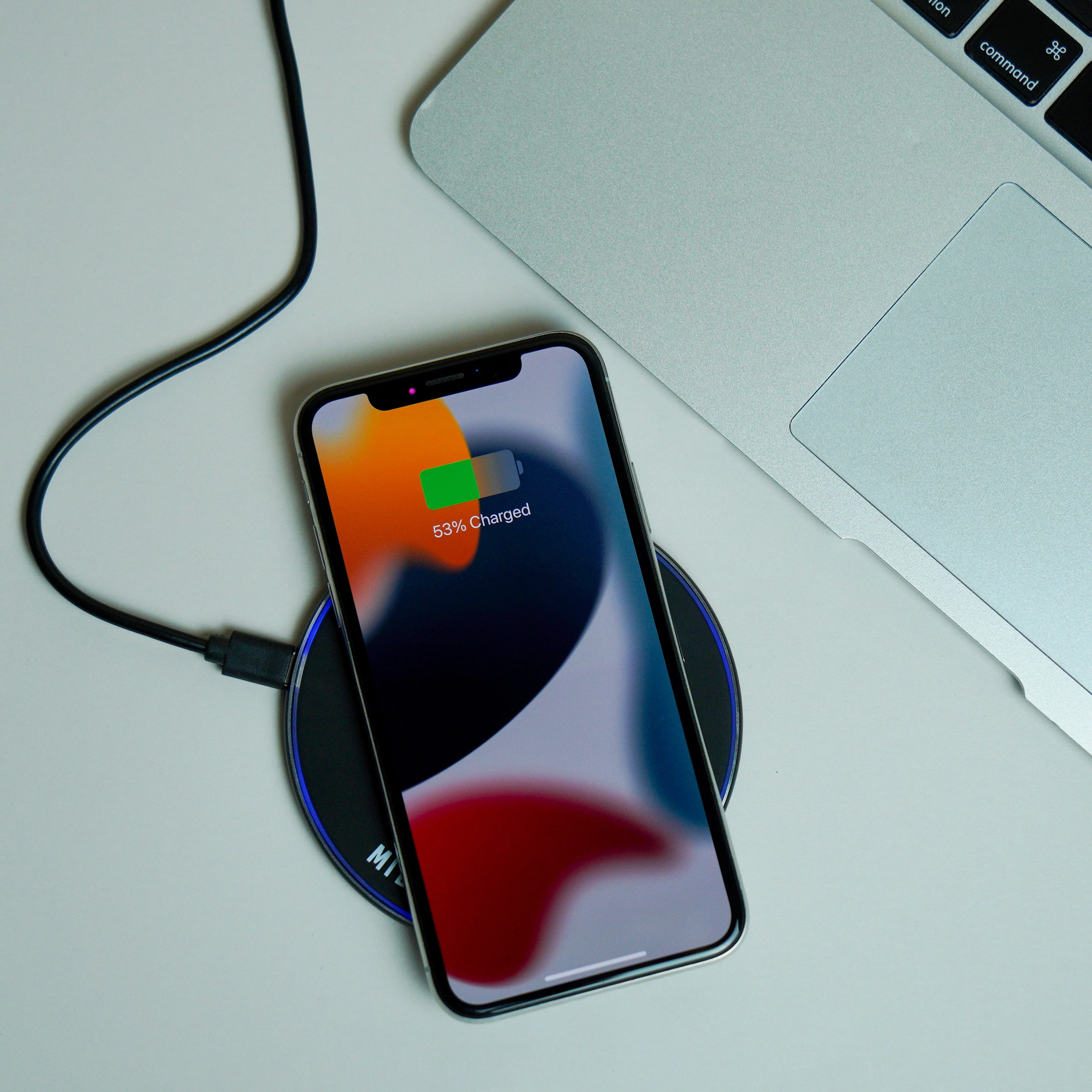 MC ® 15W Wireless Fast Charger - Image 6