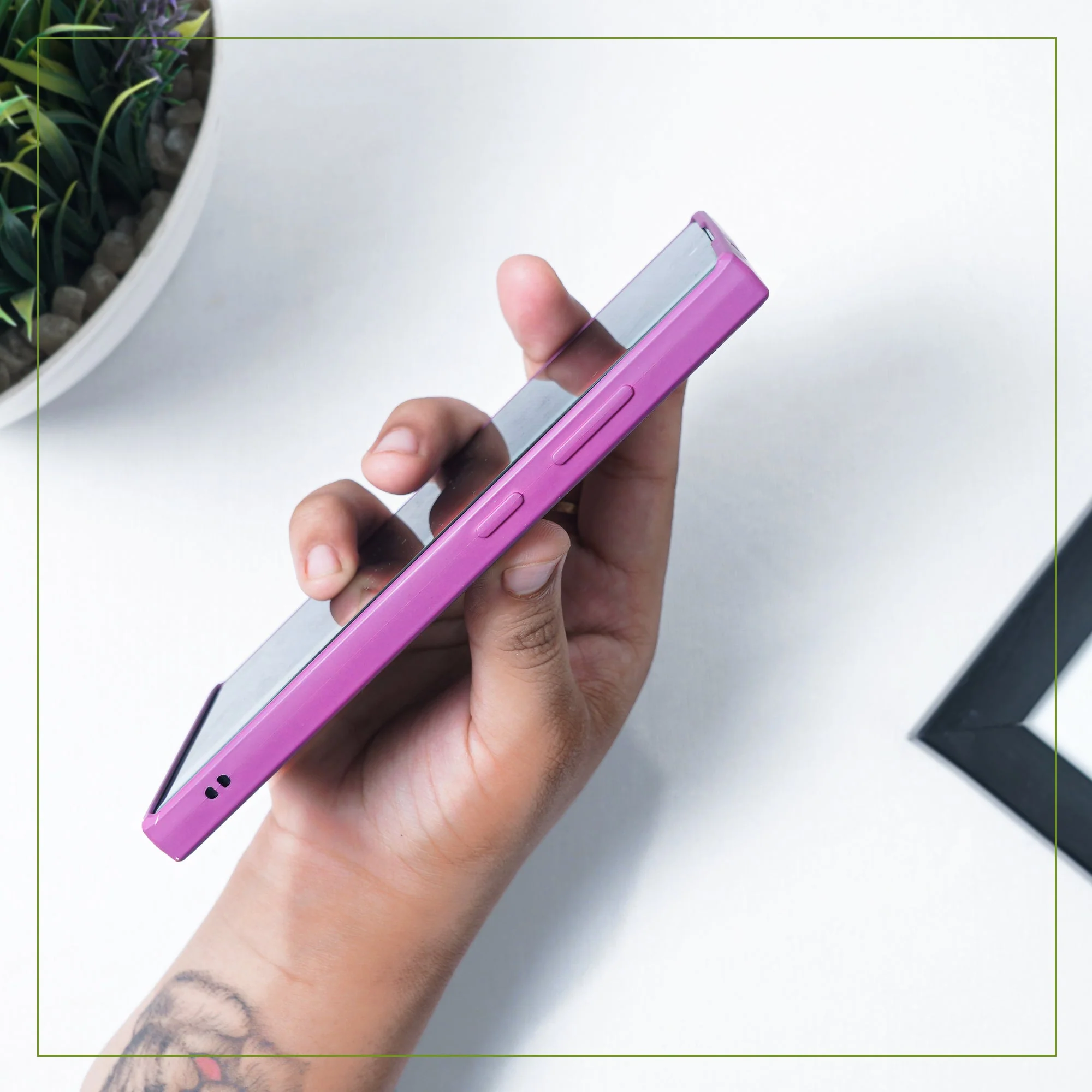 Watercolor Anti-Scratch Wave Glass Case - Samsung - Image 3