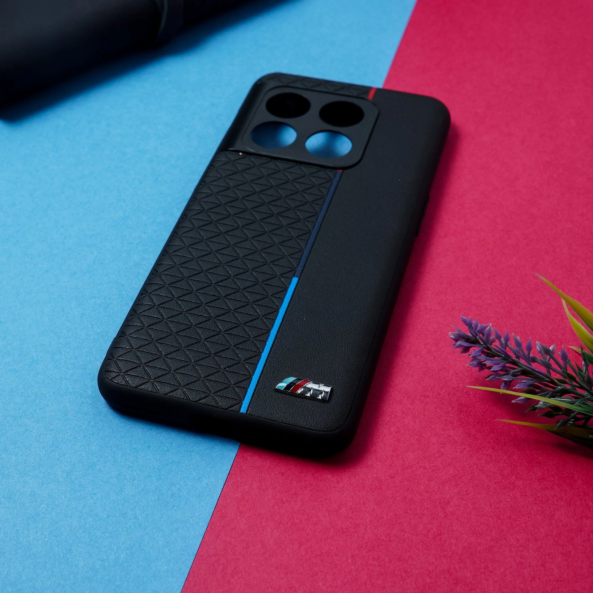 OnePlus 10 Pro Embossed Triangle Textured Soft TPU Case - Image 2
