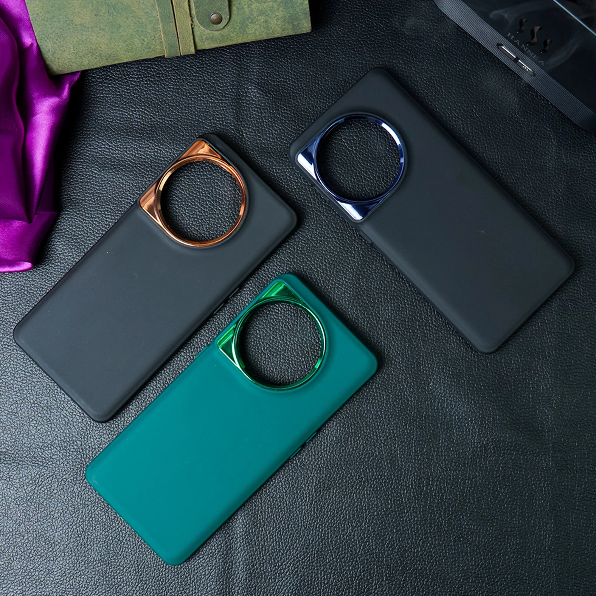 OnePlus 11 Spangle Chrome Design Case - Image 5