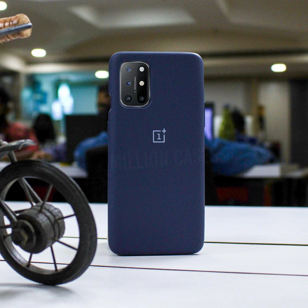 OnePlus 8T Silicone Logo Case - Image 4