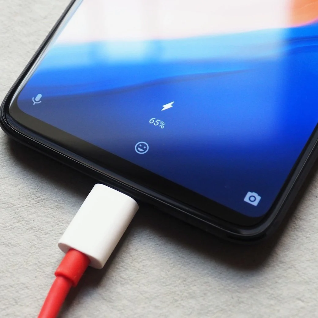OnePlus Dash Power Adapter + Type-C USB Cable - Image 5