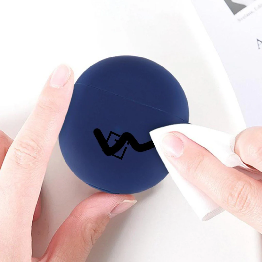 OnePlus Buds Thin Silicone Logo Case - Image 3